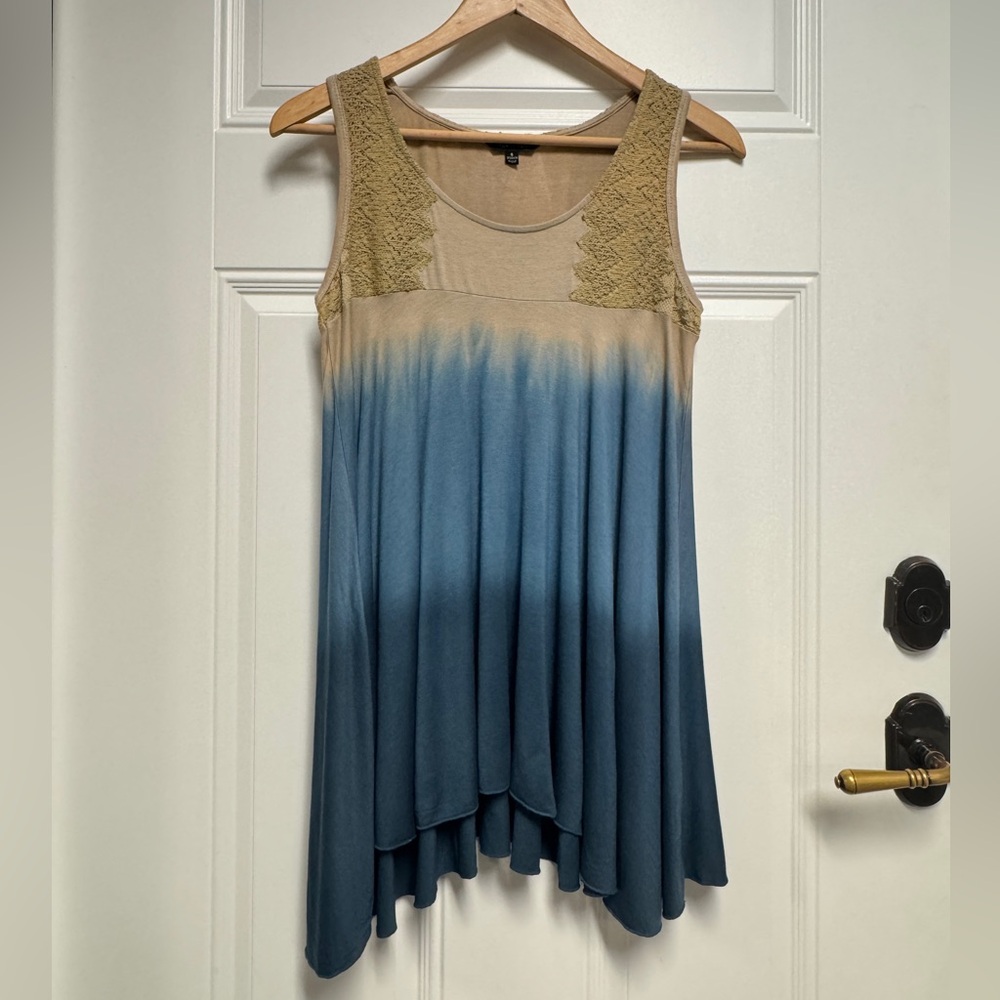 Yak & Yeti Blue & Beige Sleeveless Tunic, Size S